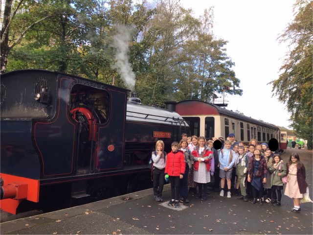 Year 6 autumn trip: boats, trains and fish! | SJB Primary School
